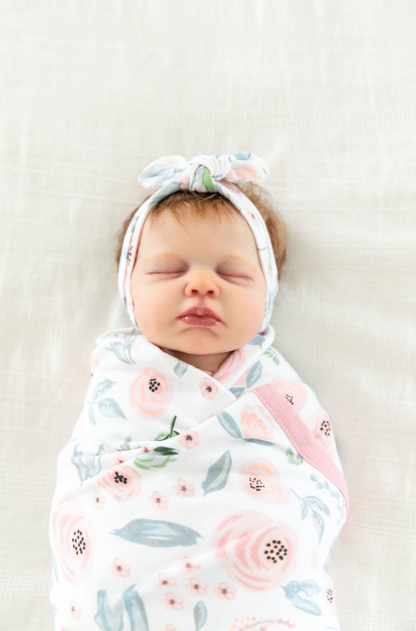 Ivy Swaddle Blanket & Newborn Headband Set