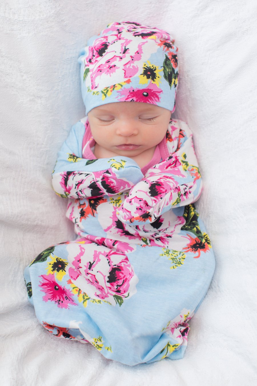Isla Robe & Newborn Baby Gown & Hat Set