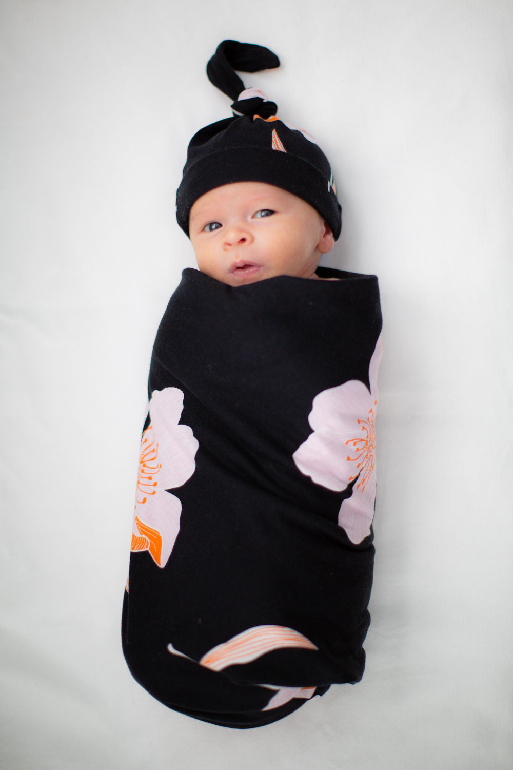 Willow Robe & Newborn Swaddle Blanket Set (2XL/3XL only)