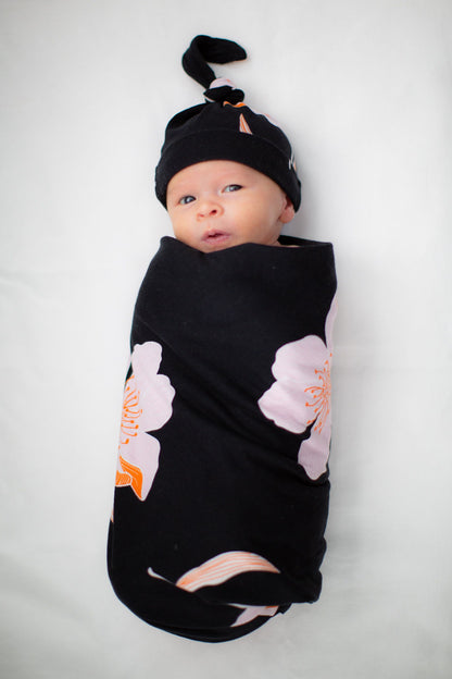 Willow Robe & Newborn Swaddle Blanket Set & Dad T-Shirt (2XL/3XL only)