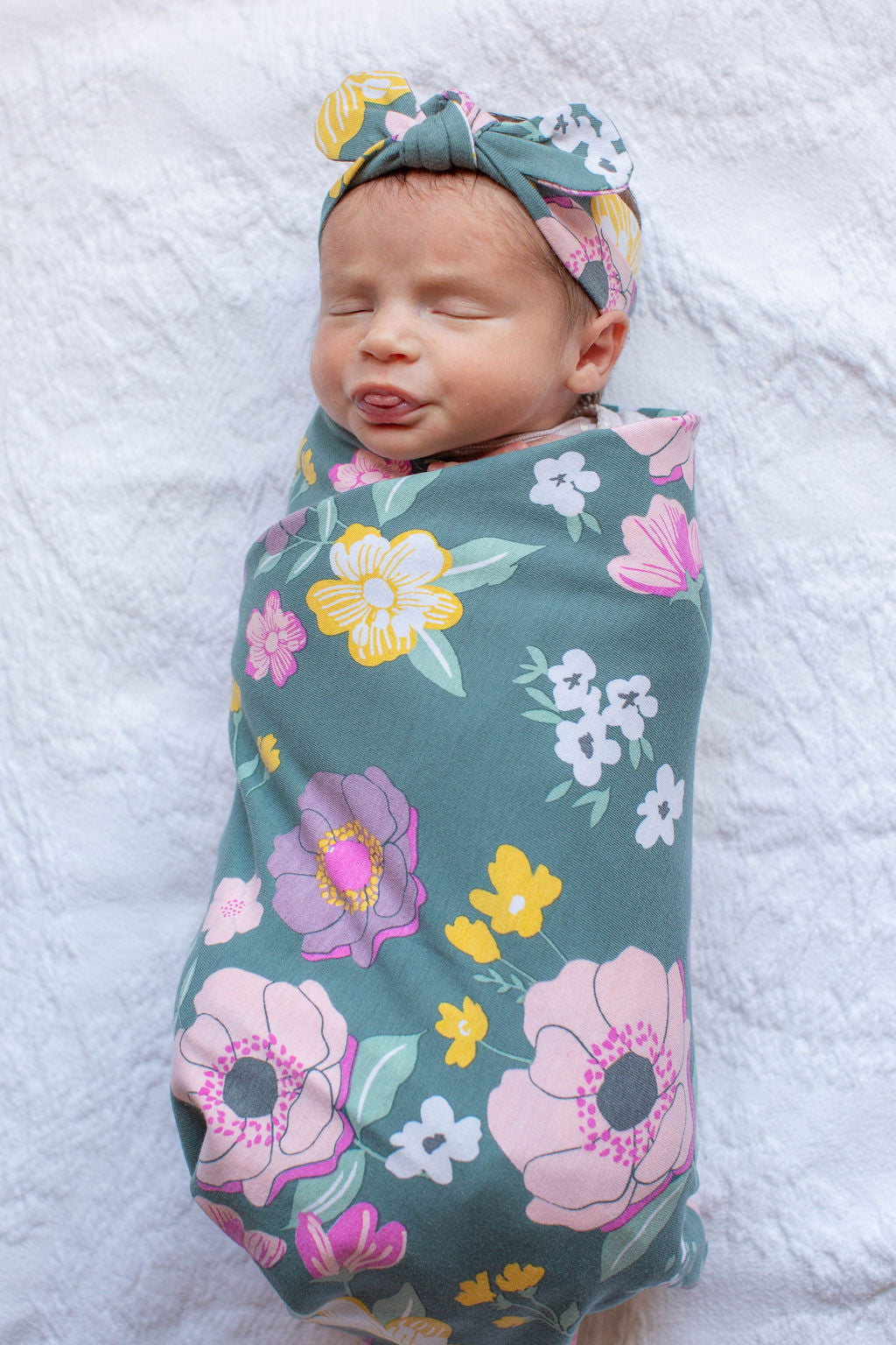 Baby 2024 swaddle girl