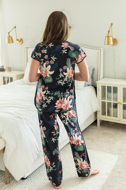 Elise Pajamas & Newborn Swaddle Blanket Set
