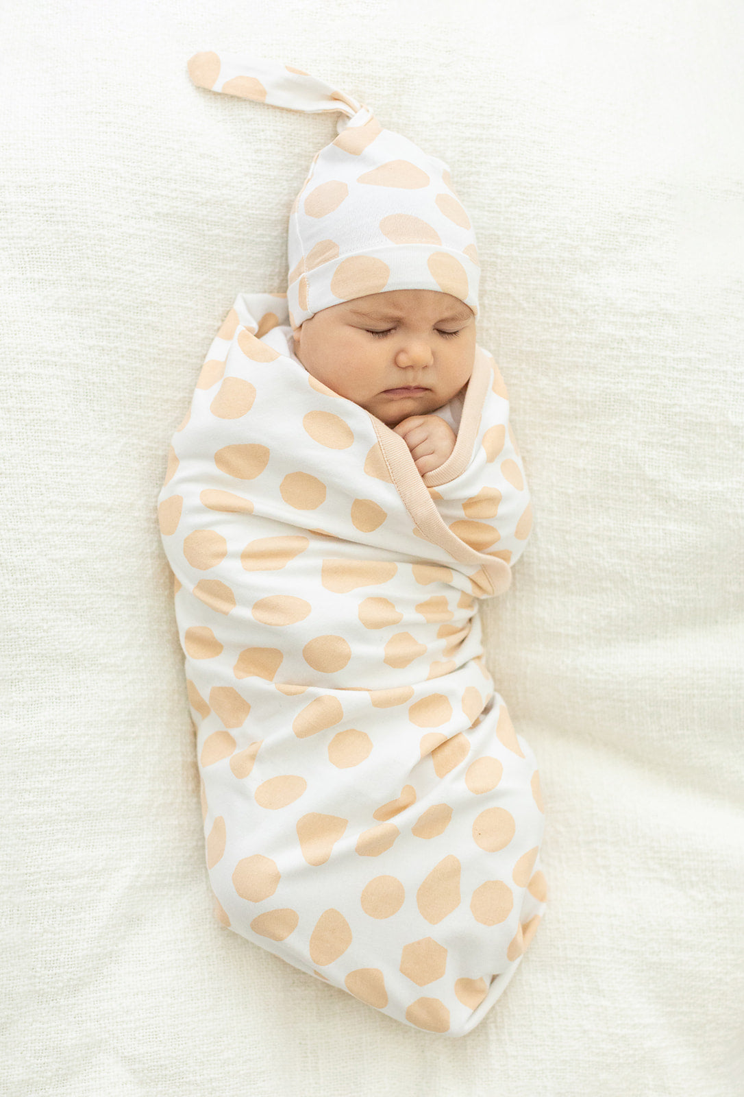 Eden Swaddle Blanket & Newborn Hat Set