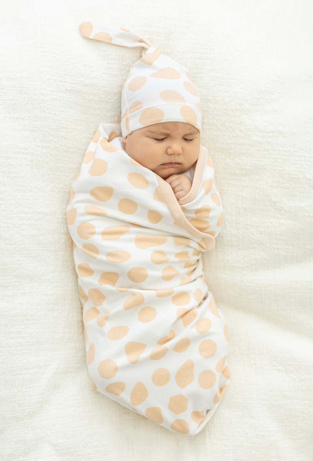 Newborn Swaddle Blanket and Hat Sets | Baby Be Mine
