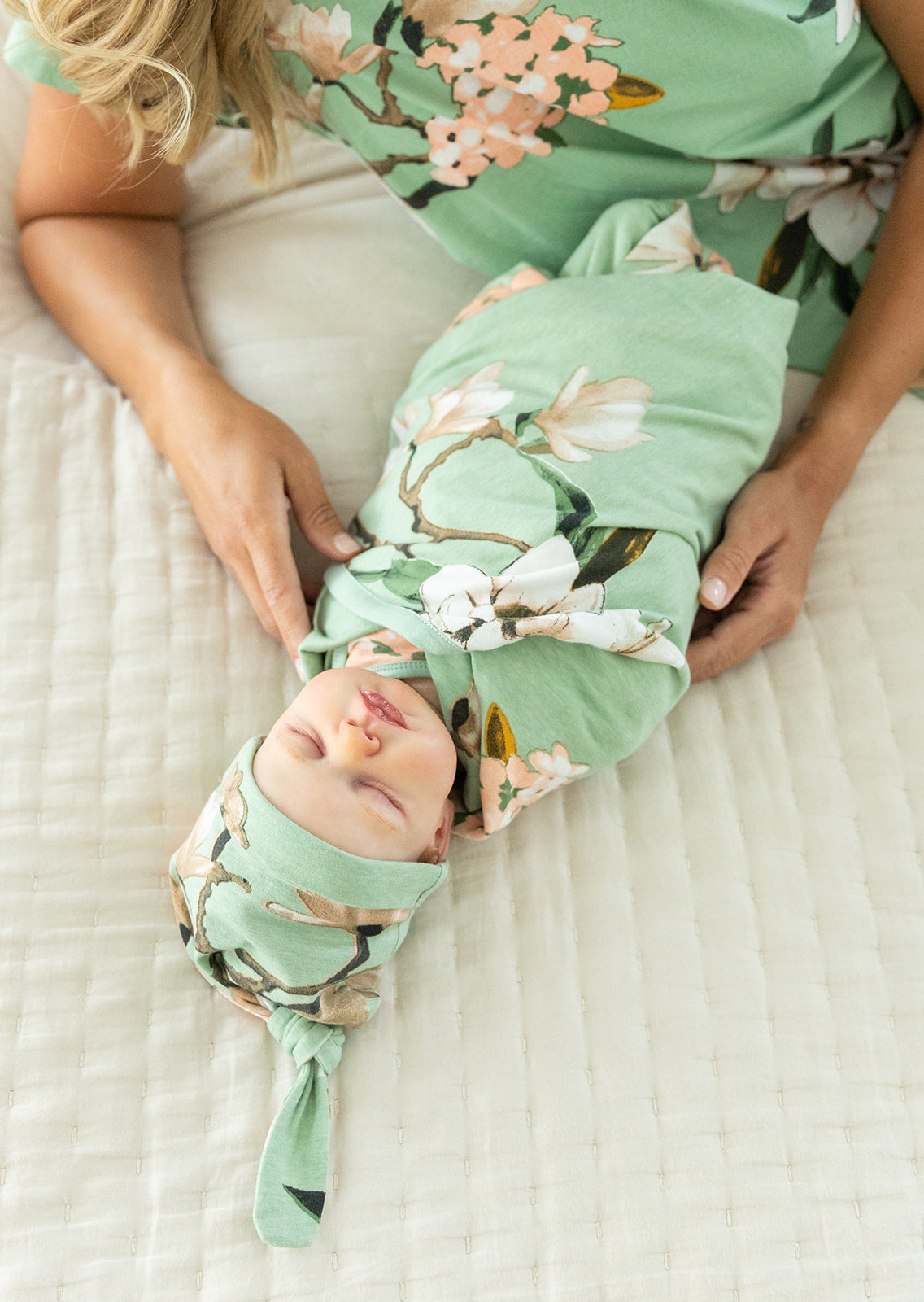 Gia Gownie & Newborn Swaddle Blanket Set