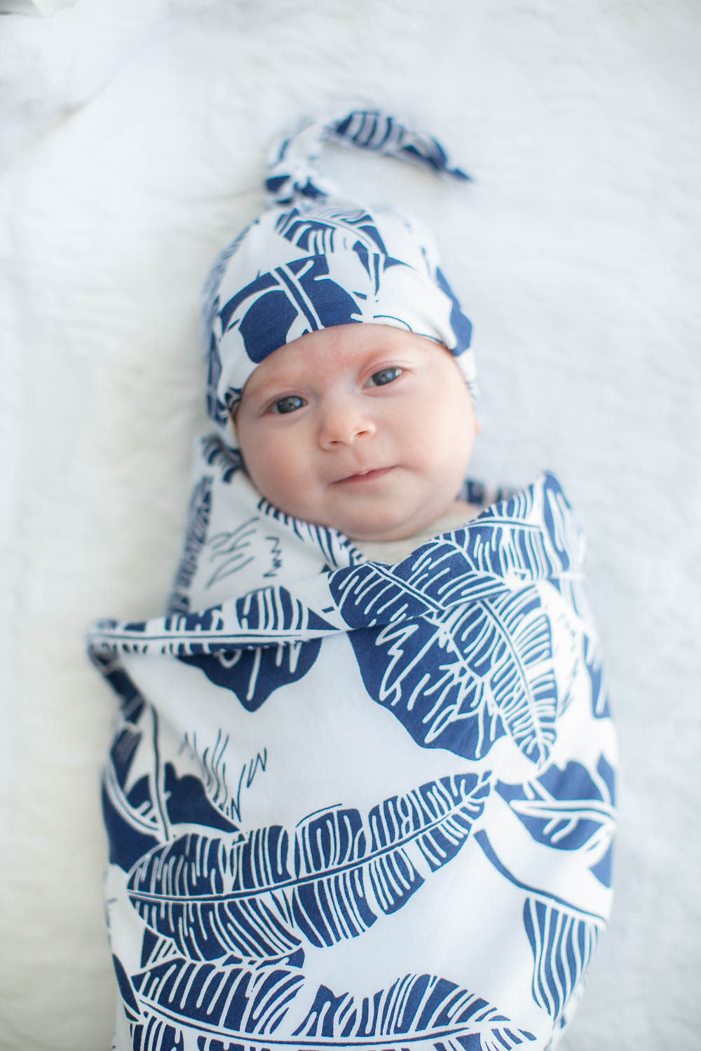 Newborn Navy Blue White Blanket and Hat Set Baby Be Mine